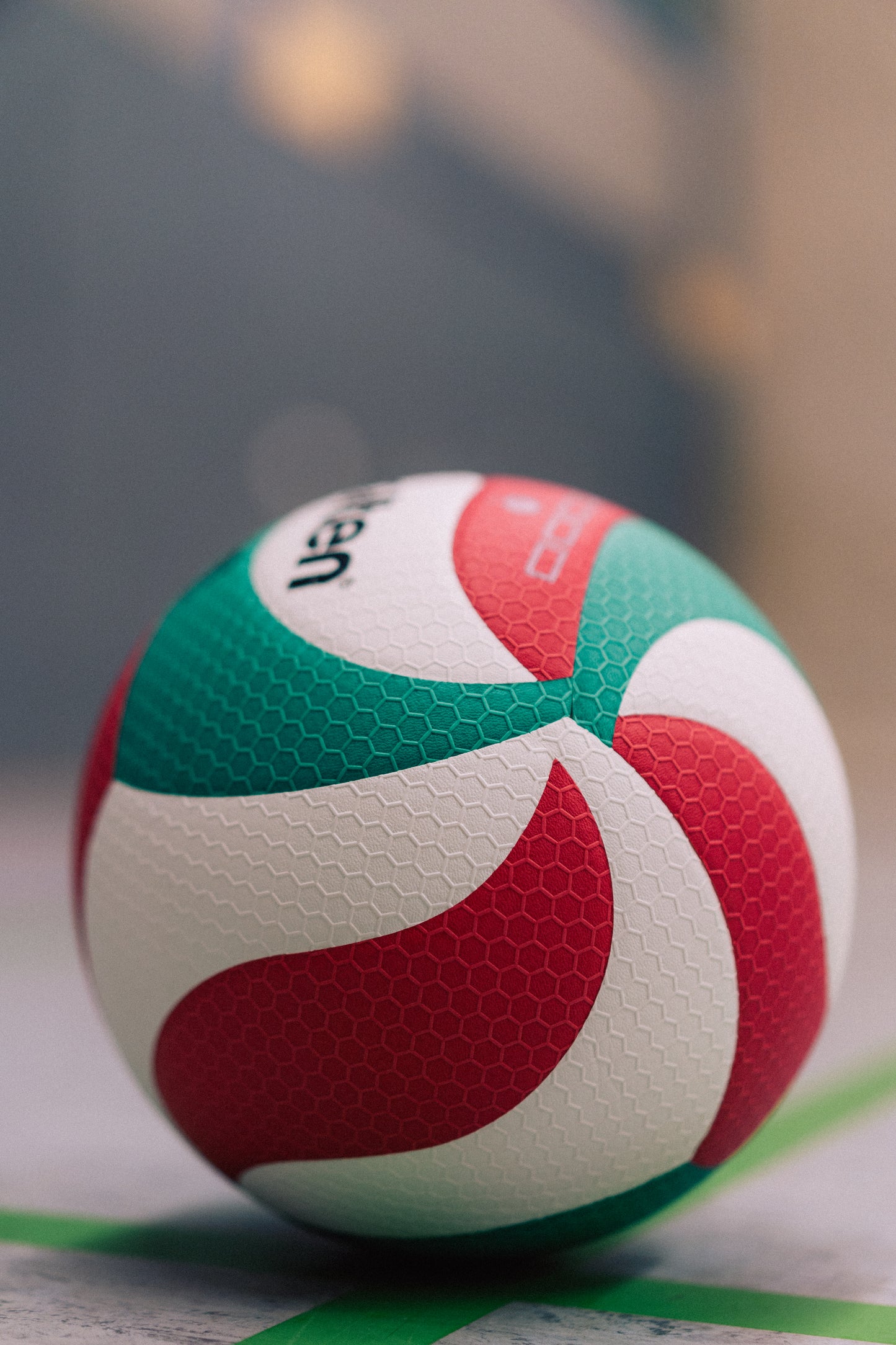 Balón de Voleibol V5M5000 – Oficial FIVB Profesional de Competencia