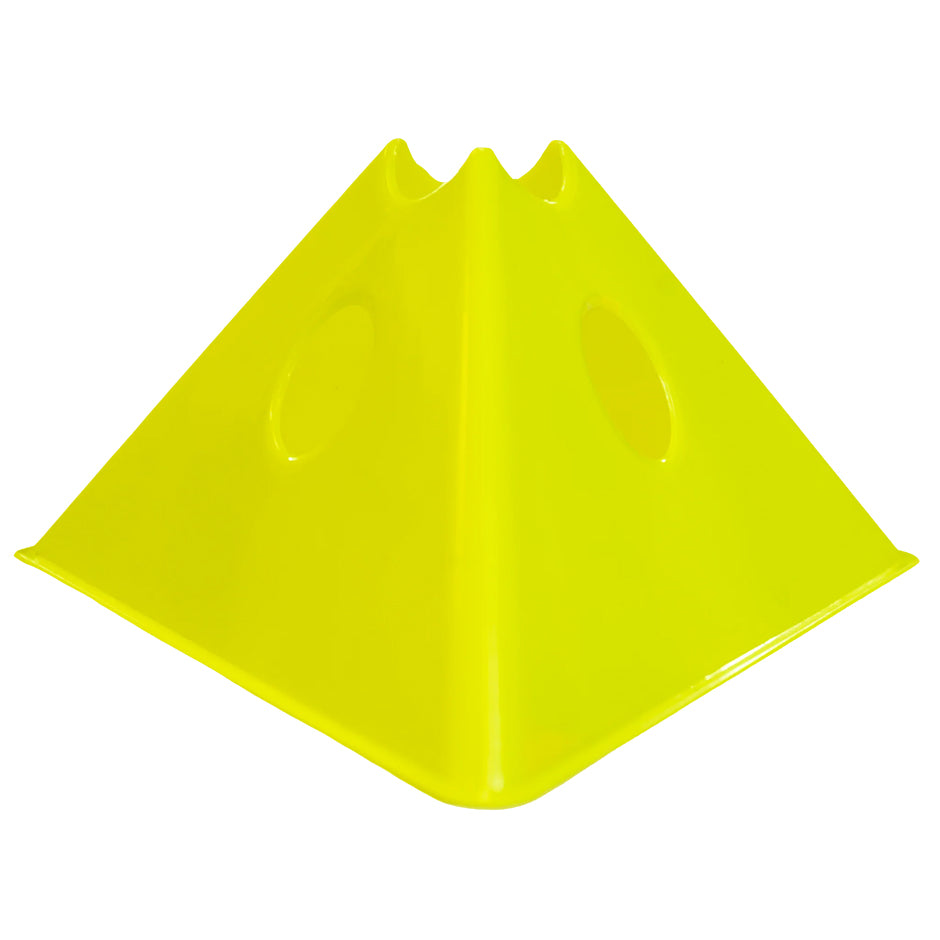 Cono Triangular de Polietileno con Huecos de 12CMS M30245-12-VER MIYAGI