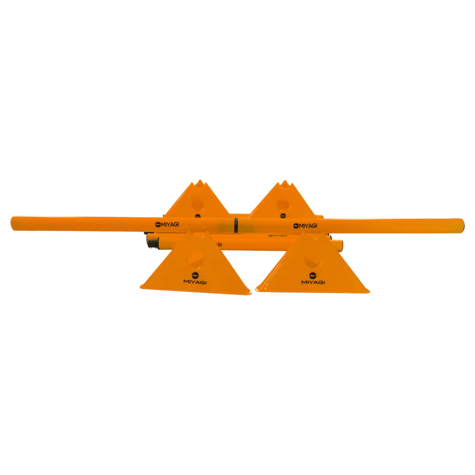 Set de Entrenamiento Miyagi con Conos y Postes 30M M30260