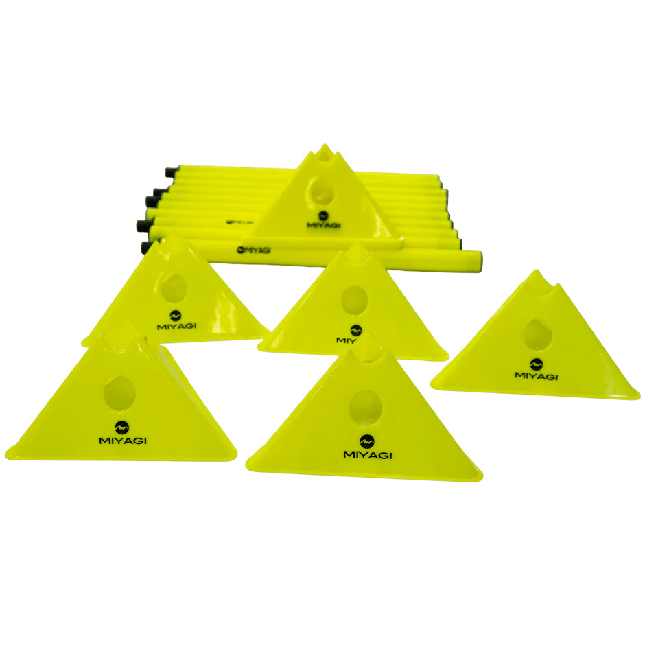 Set de Entrenamiento Miyagi con Conos y Postes 30M M30260