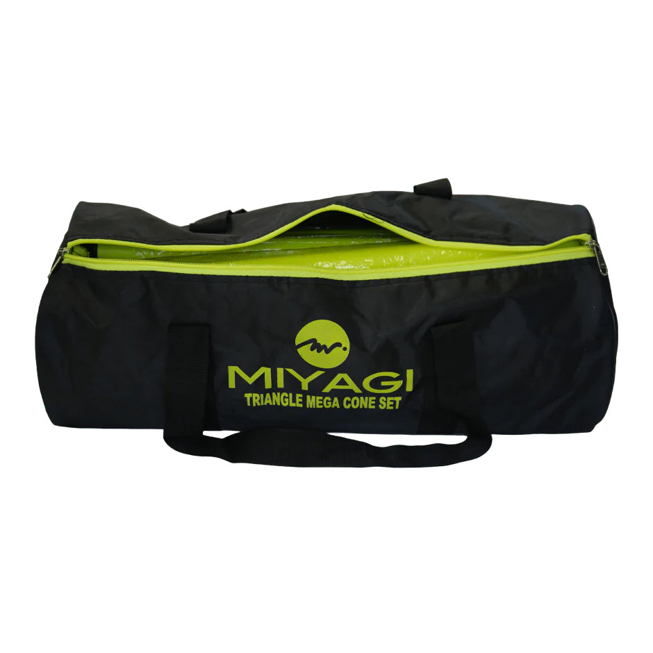 Set de Entrenamiento Miyagi con Conos y Postes 30M M30260